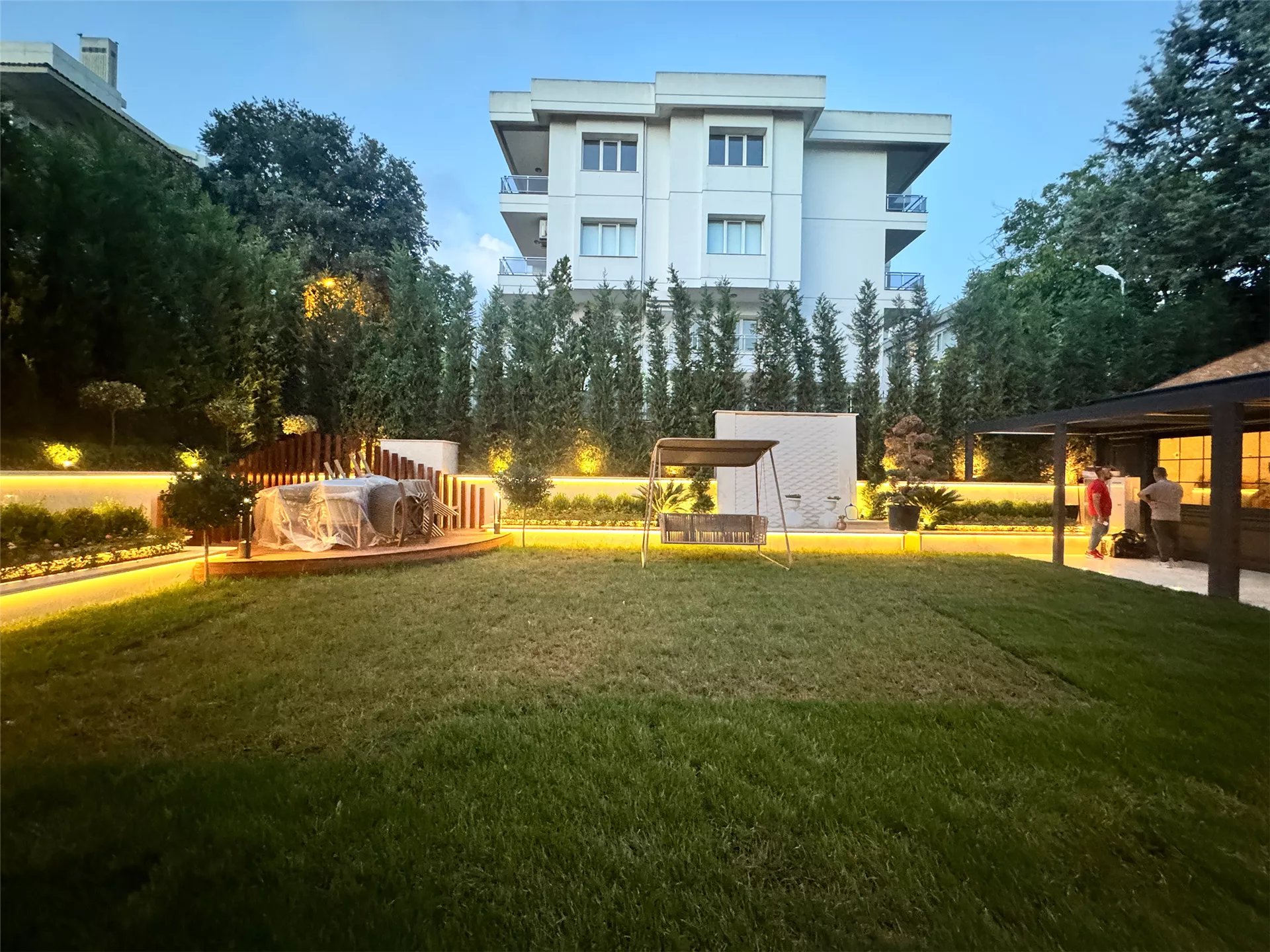 Hazar Akay Akıllı Otomasyon Sistemli Yalı Anahtar Teslim